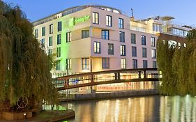 Holiday Inn London Camden Lock